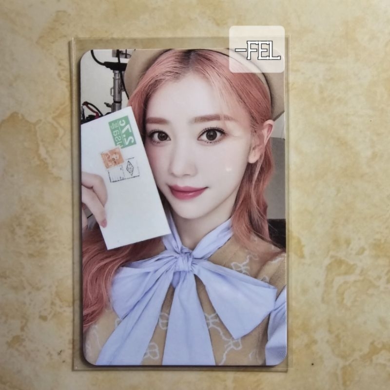 PHOTOCARD KEP1ER XIAOTING SEASON'S GREETINGS 2024