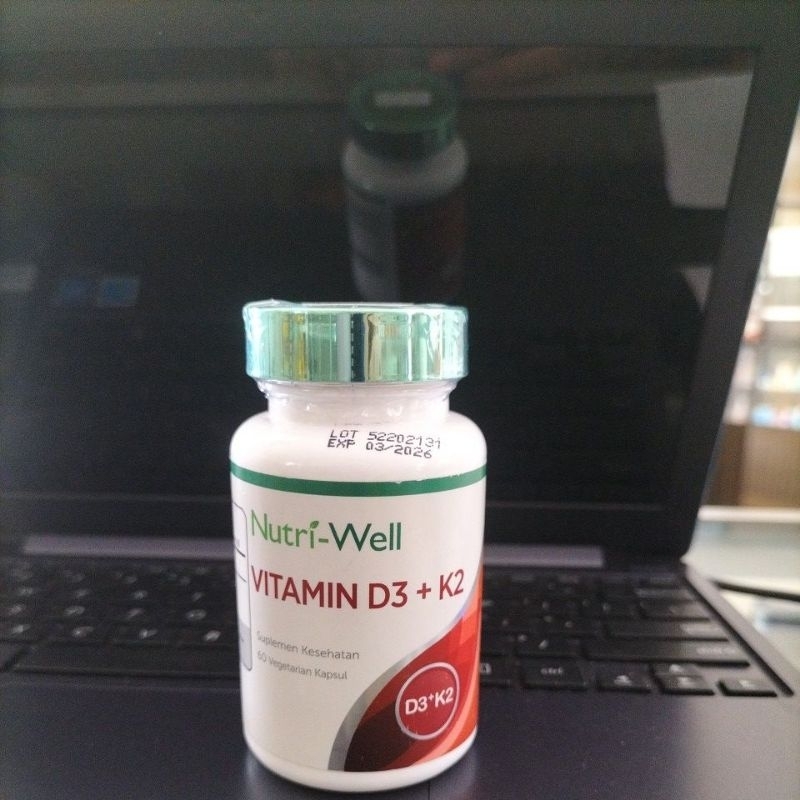 Nutriwell Vitamin D3 + K2 60 Capsules
