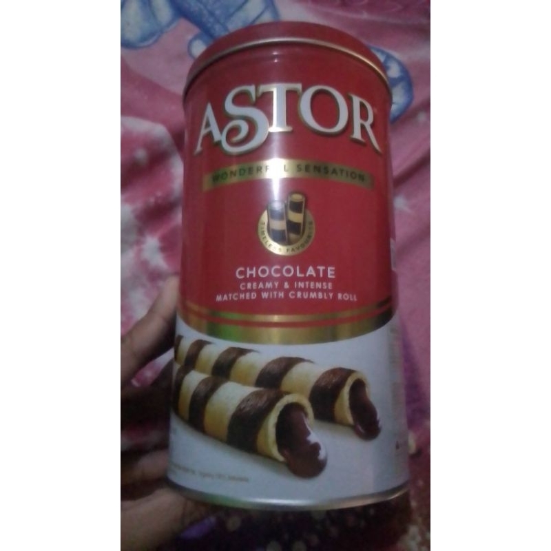 

astor wafer roll mayora