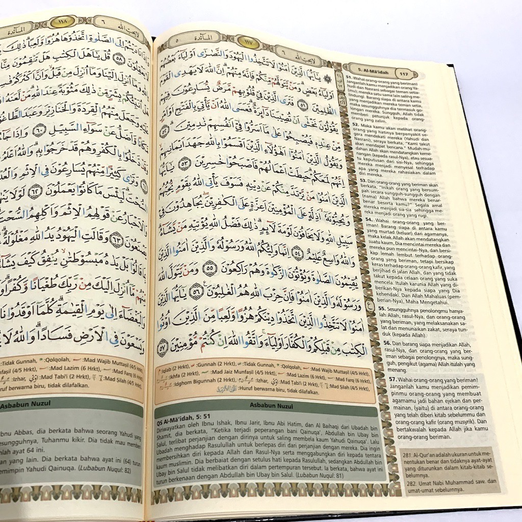 Al Quran Terjemah Tajwid Bukhara B5 - Syaamil Quran