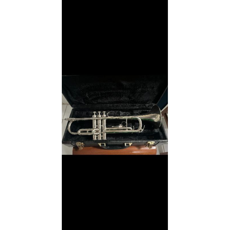 Terompet Lark Shanghai