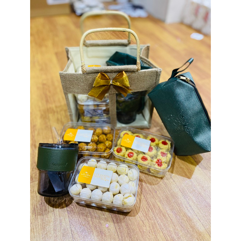 

parcel lebaran/hampers idul fitri / paket maryam