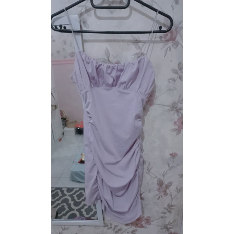 Dress gaya korea ketat