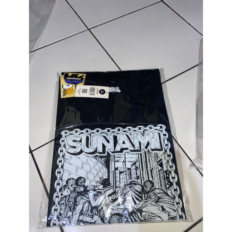 Sunami - Tshirt black Kaos HC / Amerikan Hardcore Tshirt
