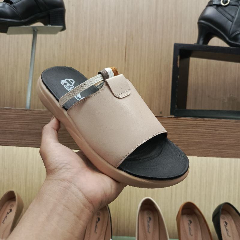 SANDAL CASUAL TALI LEBAR SLOP || SANDAL WANITA DR. KEVIN TINGGI SOL 2 CM || DR. KEVIN ORIGINAL