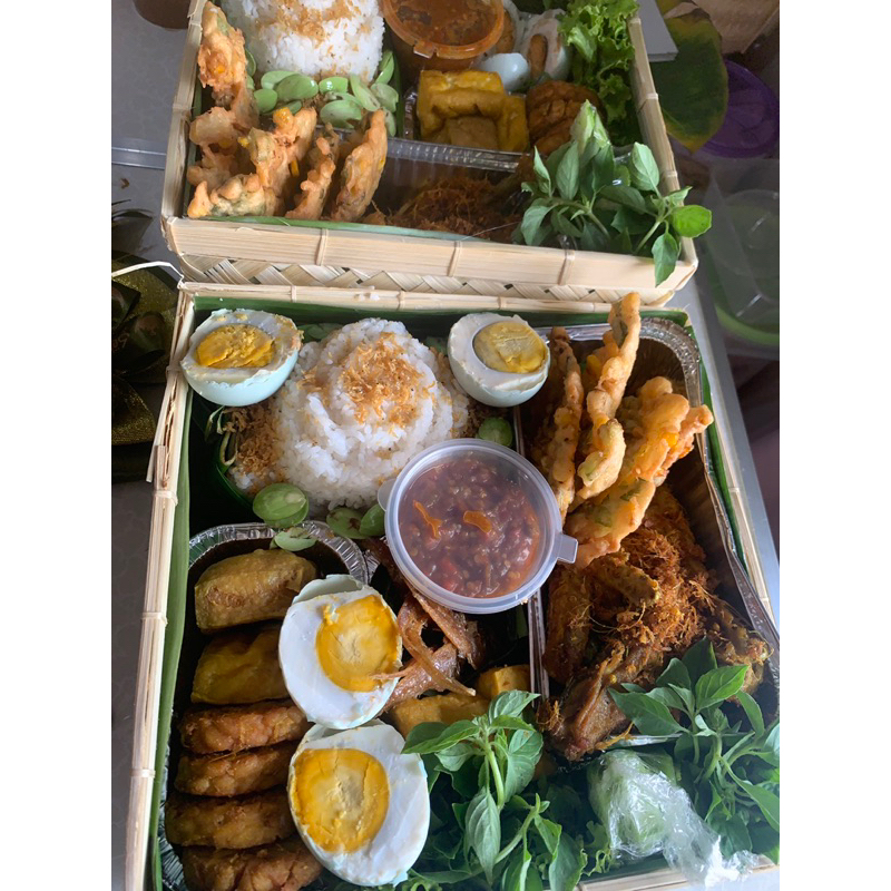 

hemper lebaran nasi liwet untuk 4 porsi, enak bersih NO MSG