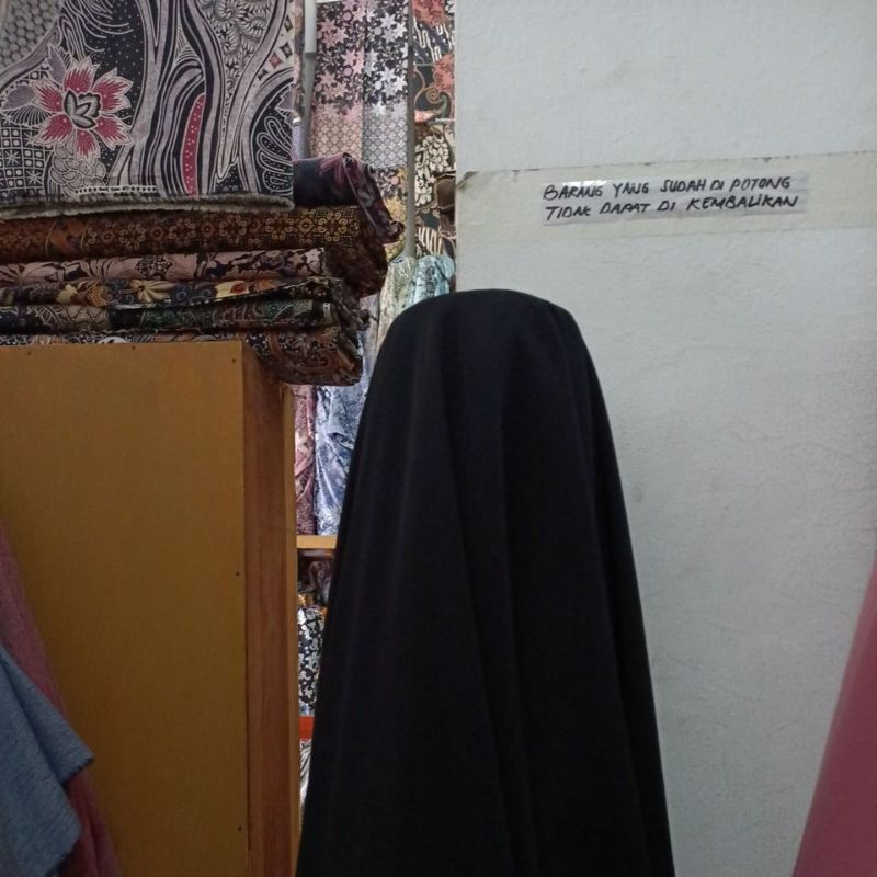 Wool Peach Jet Black Premium / Gamis / Abaya Turki / Cadar