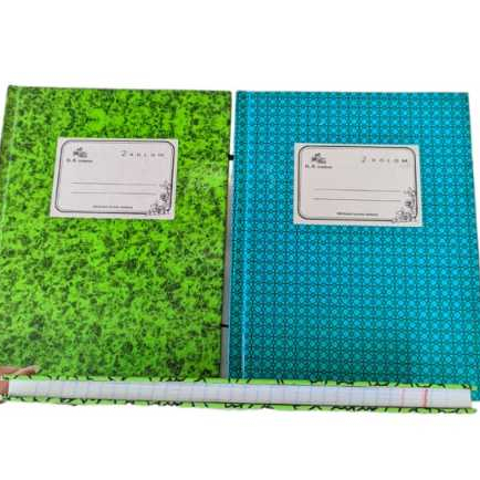 

BUKU HARD COVER KAS 2 KOLOM / BUKU AKUTANSI / BUKU KEUANGAN / HARD COVER KAS KWARTO 2 KOLOM GELATIK KEMBAR 100
