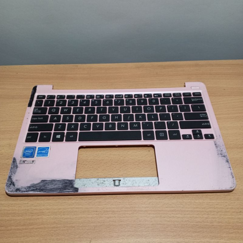 Casing Case Frame Keyboard Kesing Laptop Notebook Asus E203M