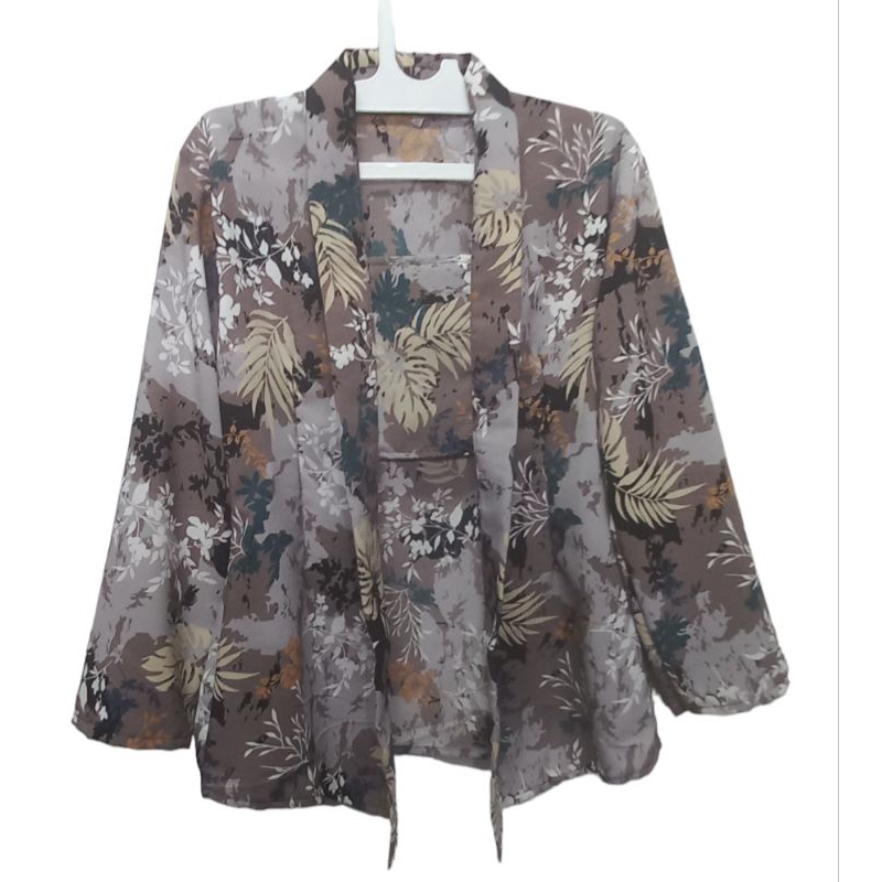 Kebaya Kutubaru Motif Bunga