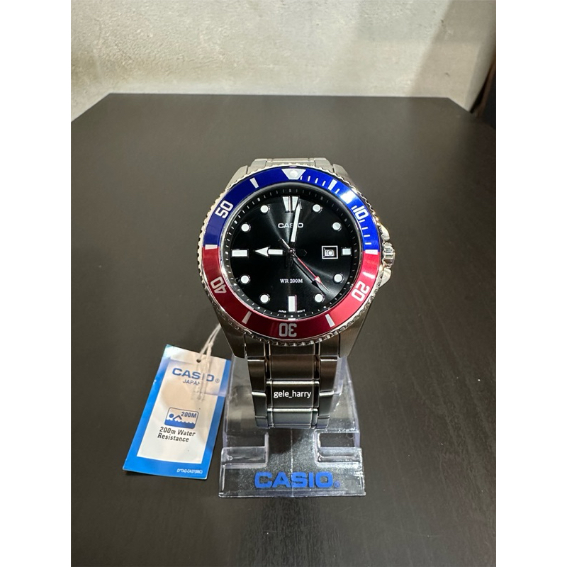 Casio Diver Marlin Duro MDV 107D-1A3 / MDV107D-1A3 / MDV107D