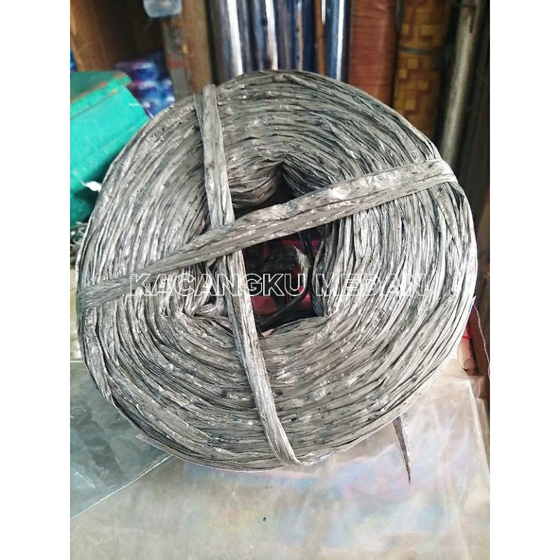 

Tali plastik warna hitam (400gram ) Kualitas bagus