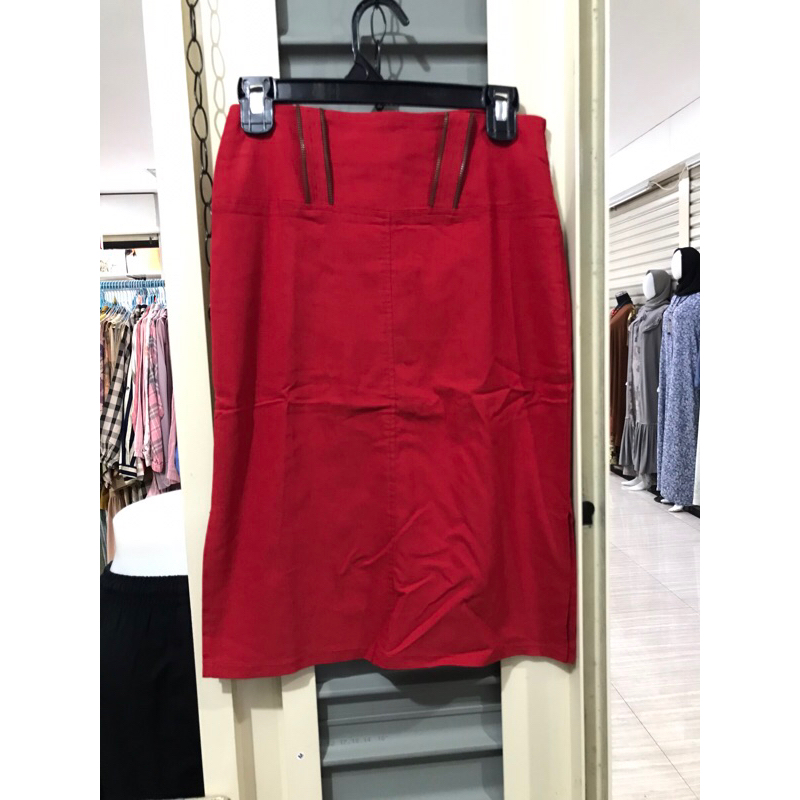 preloved rok merah/rok merah preloved/preloved rok pendek/rok pendek preloved