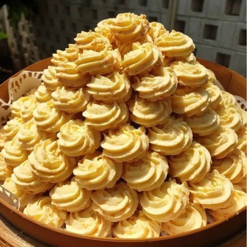 

KUE SEMPRIT SAGU 250 GRAM