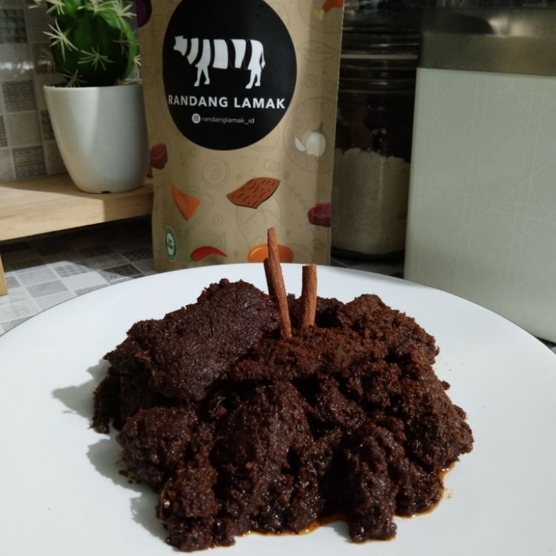 

Rendang Hitam Randang Lamak Asli Sumatera Barat