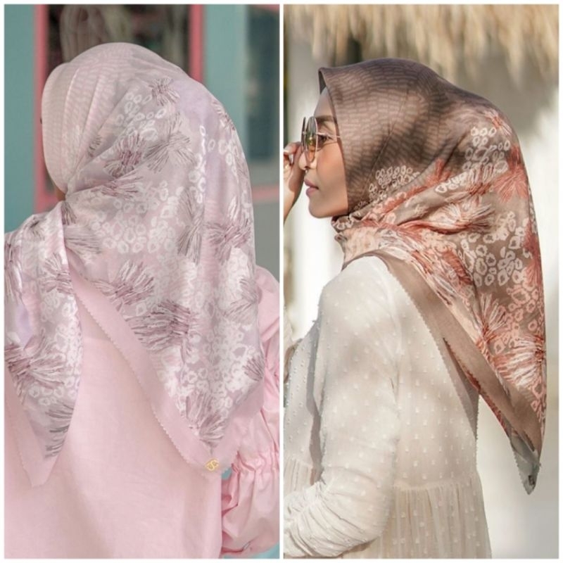 Buttonscarves Les Amities Series NWT