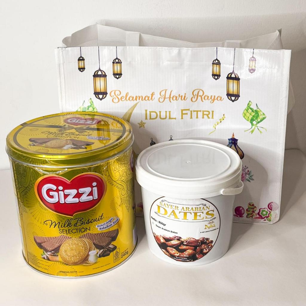 

Hampers Lebaran Biskuit Kaleng - Paket Kurma Ember