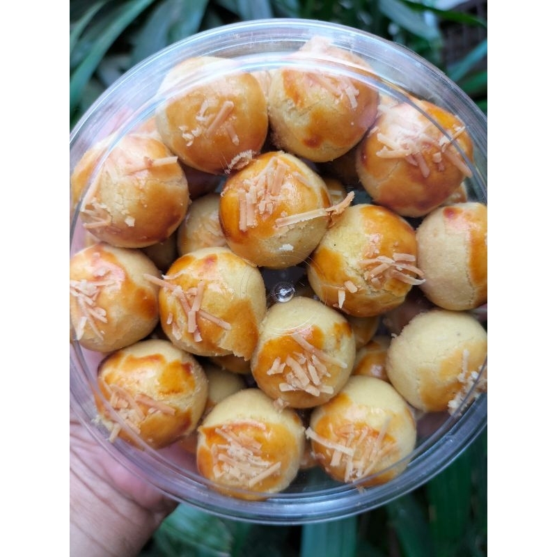 

Premium Kue kering NASTAR 500gram