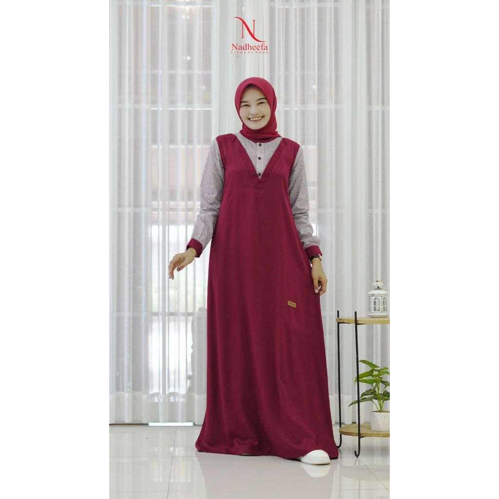 NADHEEFA GAMIS DRESS MARUN KATUN CANTIK BANGET(LAUNCHINGAN)