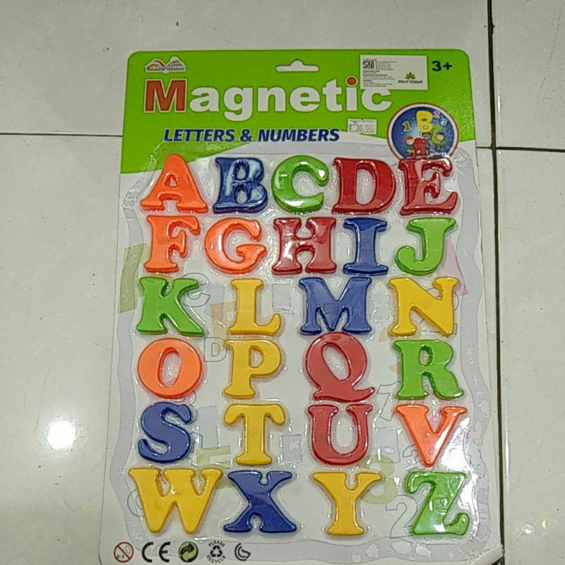 mainan tempelan kulkas ABC magnetic abjad huruf