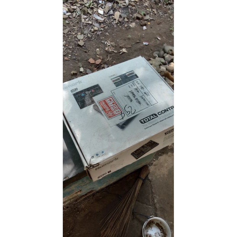 DJ numrak DJ controller