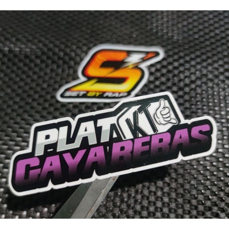 stiker plat kt gaya bebas