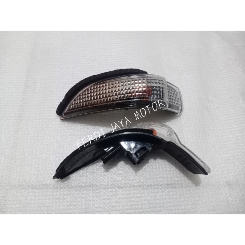 lampu sen sein batok spion mobil Toyota calya sigra 2012'2020  yaris camry etios 2012-2018 kanan ata