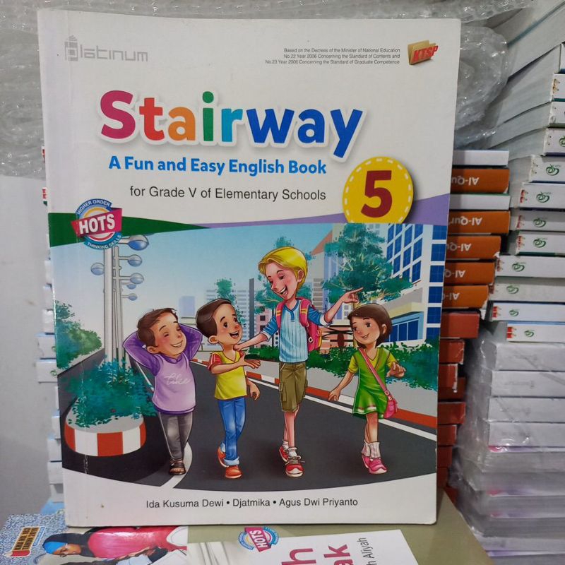

Platinum kurikulum 2013 kelas 1 2 3 4 5 6 SD & MI Buku Bahasa Inggris / Stairway English Book // k13