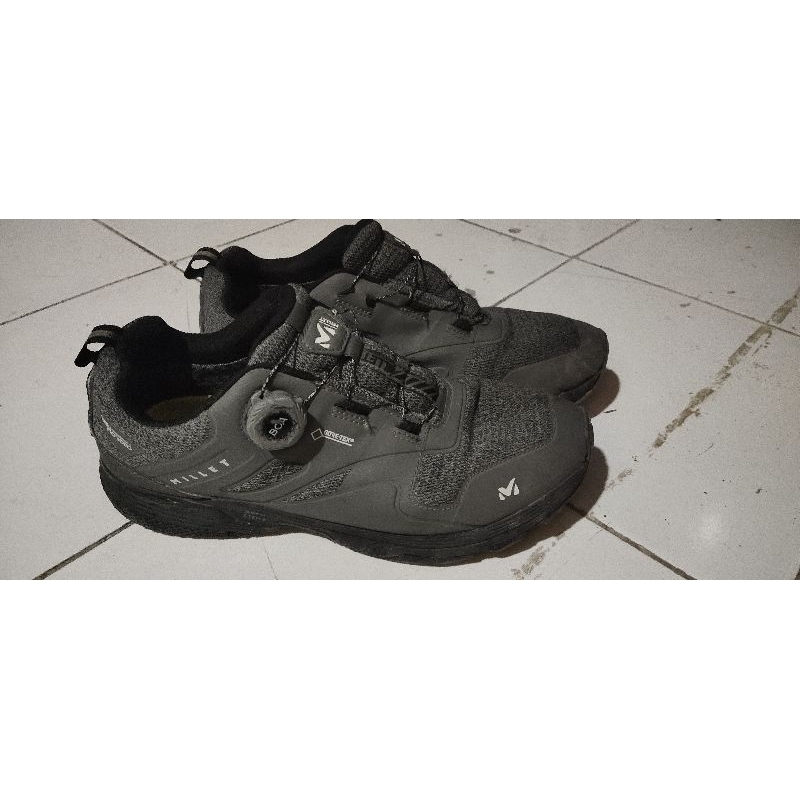 millet sepatu second