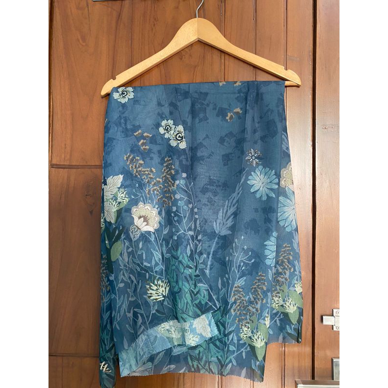 Kerudung louisaluna.id