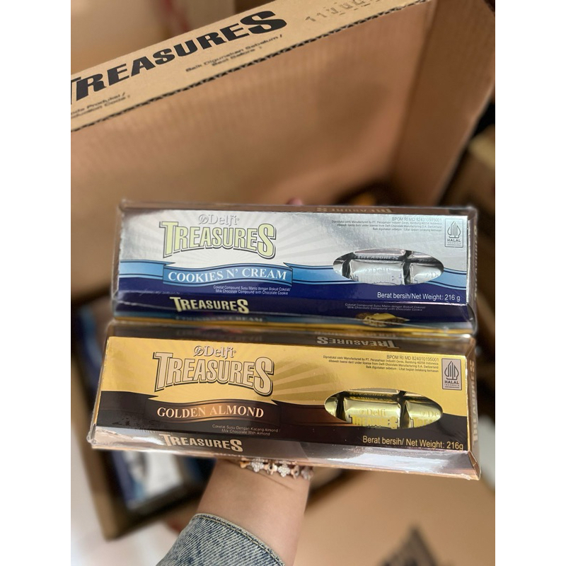 

COKELAT TREASURE GOLDEN ALMOND & TREASURE COOKIES TRAPESIUM