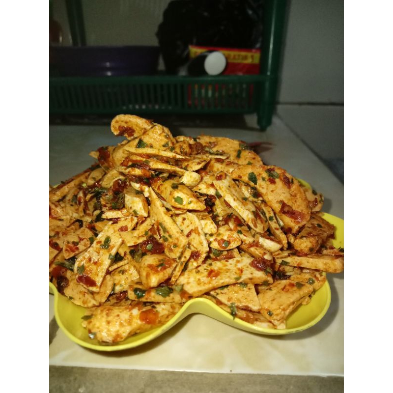 

Basreng pedas daun jeruk 250gram ( 1/4)