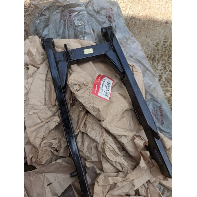 Arm astrea grand bulus sabit impressa hitam original