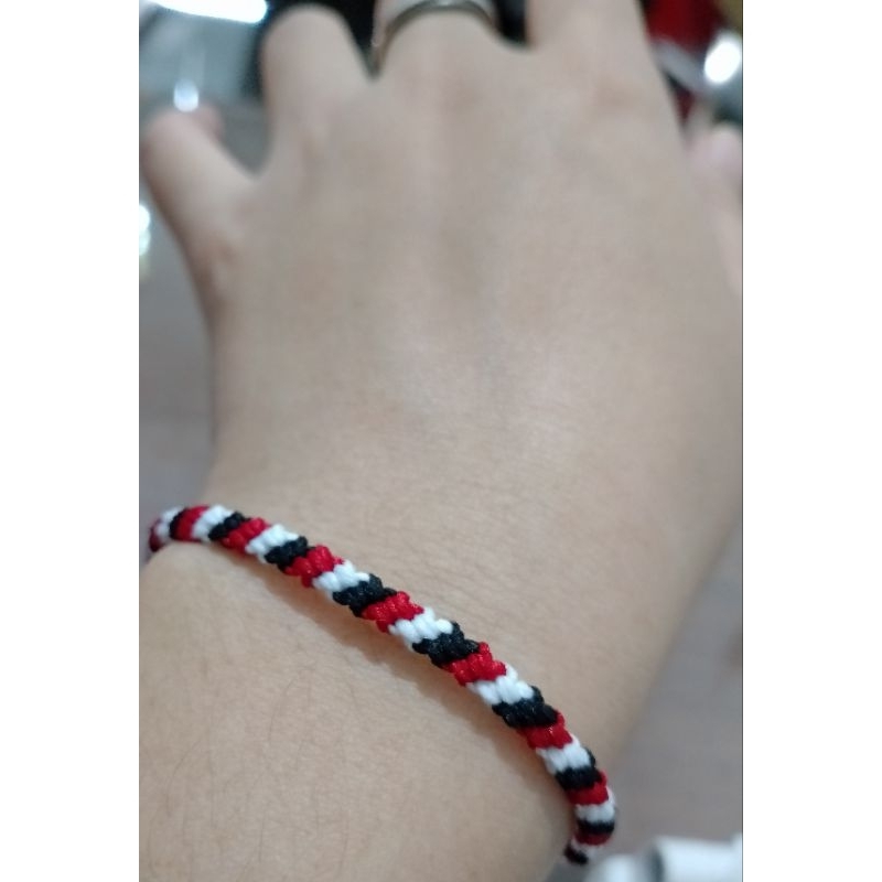 Gelang Tali Tridatu Bali - gelang couple