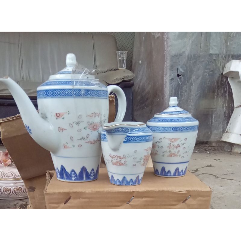 Teko set keramik antik motif