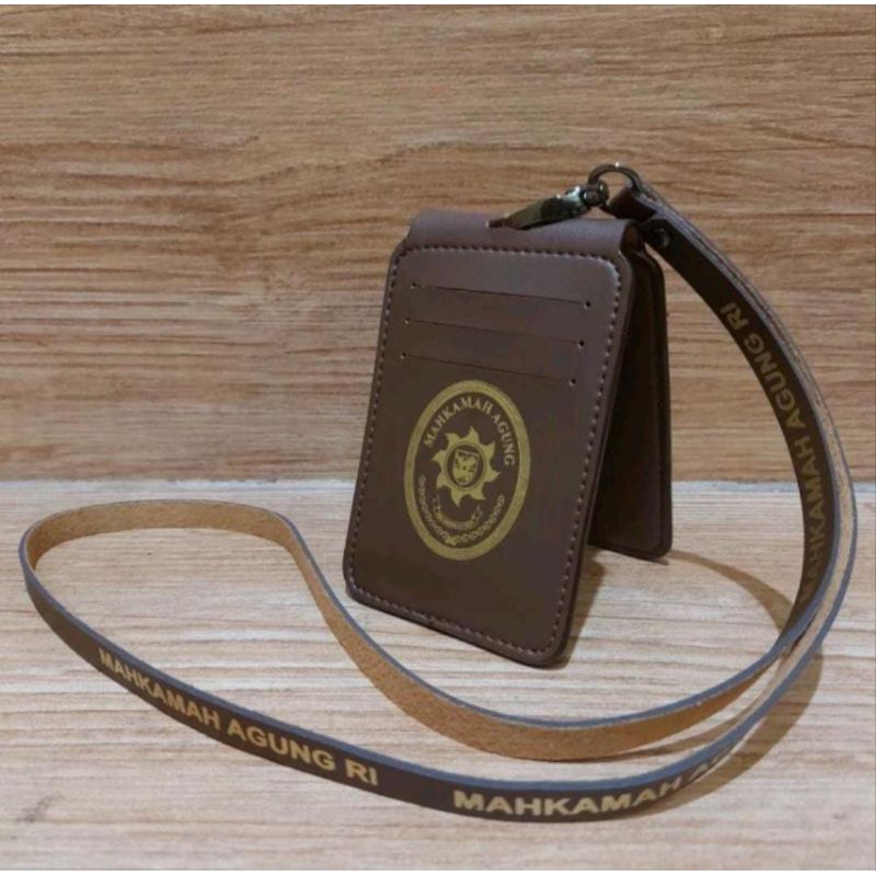 

ID CARD MAHKAMAH AGUNG LIPAT COKLAT TERBARU GANTUNGAN MAHKAMAH AGUNG NAME TAG MAHKAMAH AGUNG