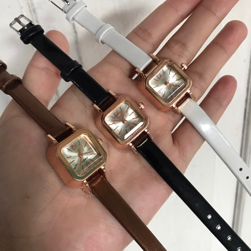 [SIAP KIRIM] Jam tangan korea elegant / jam tangan mini / jam tangan wanita / gelang jam