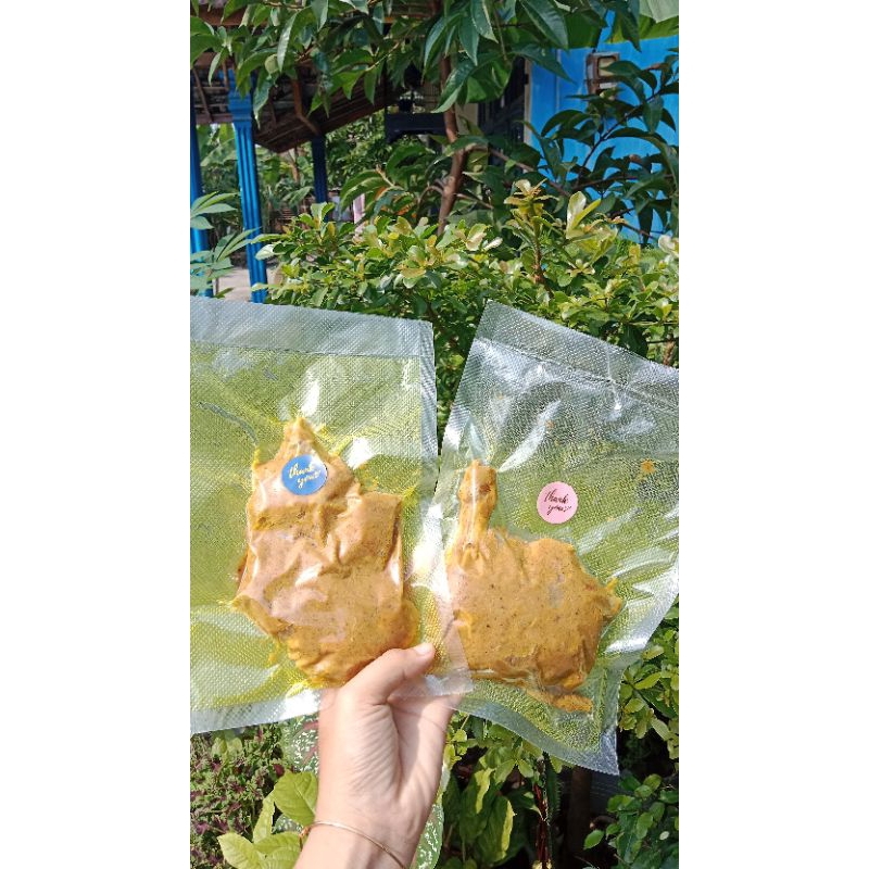 

AYAM LENGKUAS FROZEN TERMURAH BERLIMPAH BUMBU