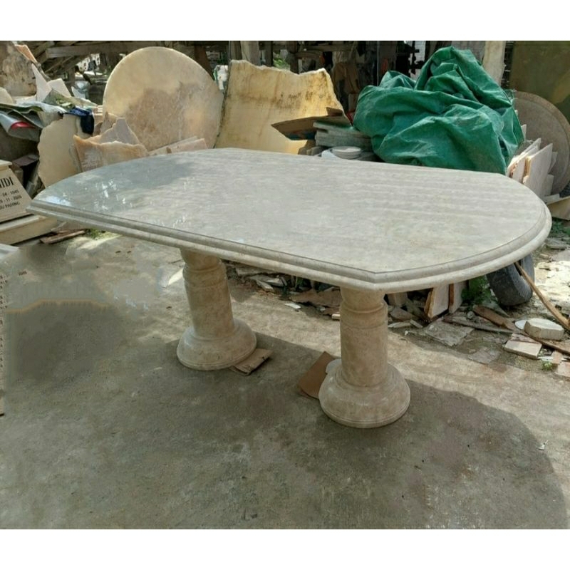 Meja Makan Marmer Semi Oval