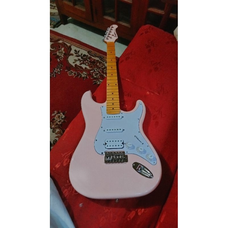 SCORPION DS120 Elektrik Gitar Stratocaster HSS