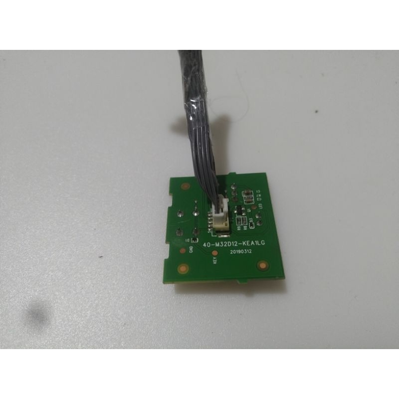 Tcl l32s6800 sensor tv