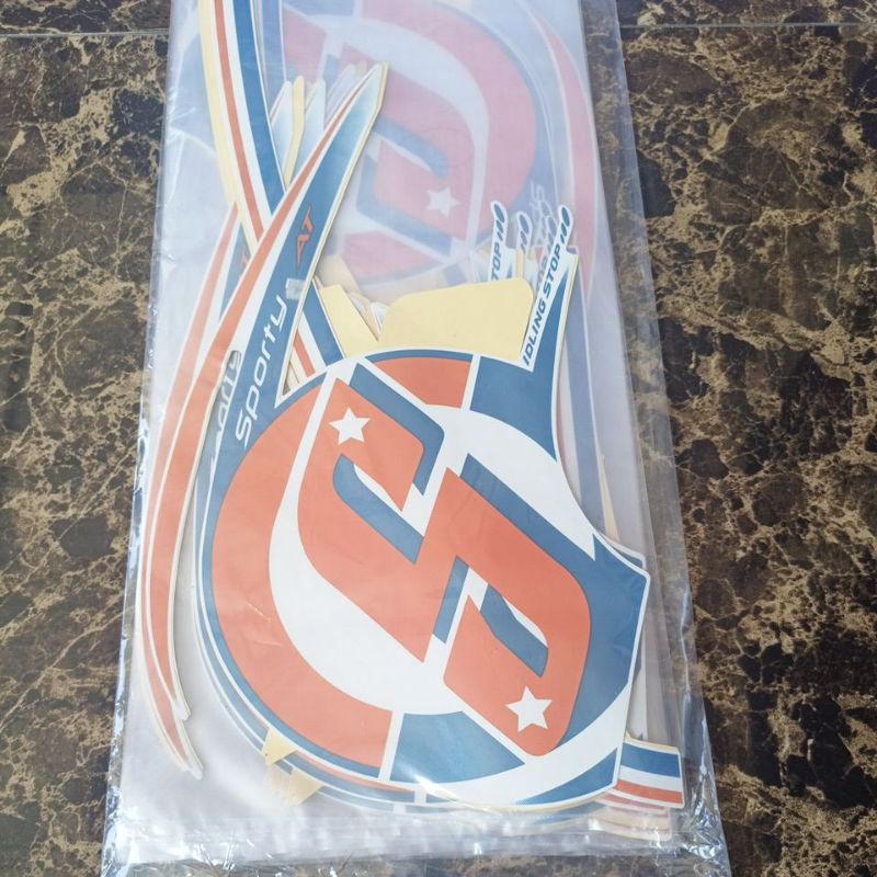 striping stiker Les body Honda Scoopy 2015 2016 putih bahan bagus grade ori