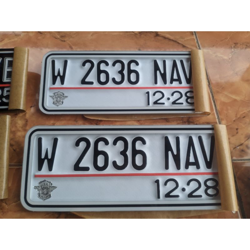 Plat Nomor Motor Putih Cat Dan Carbon