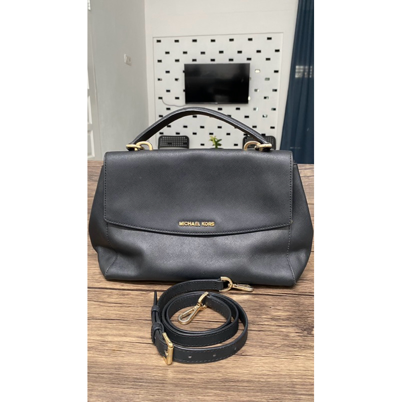 mk preloved