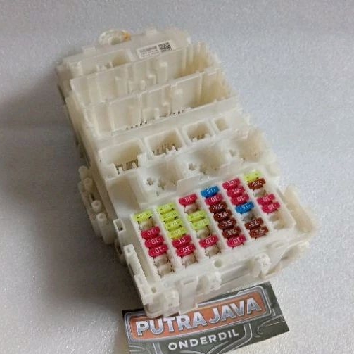 Fuse box sekring Honda hrv original