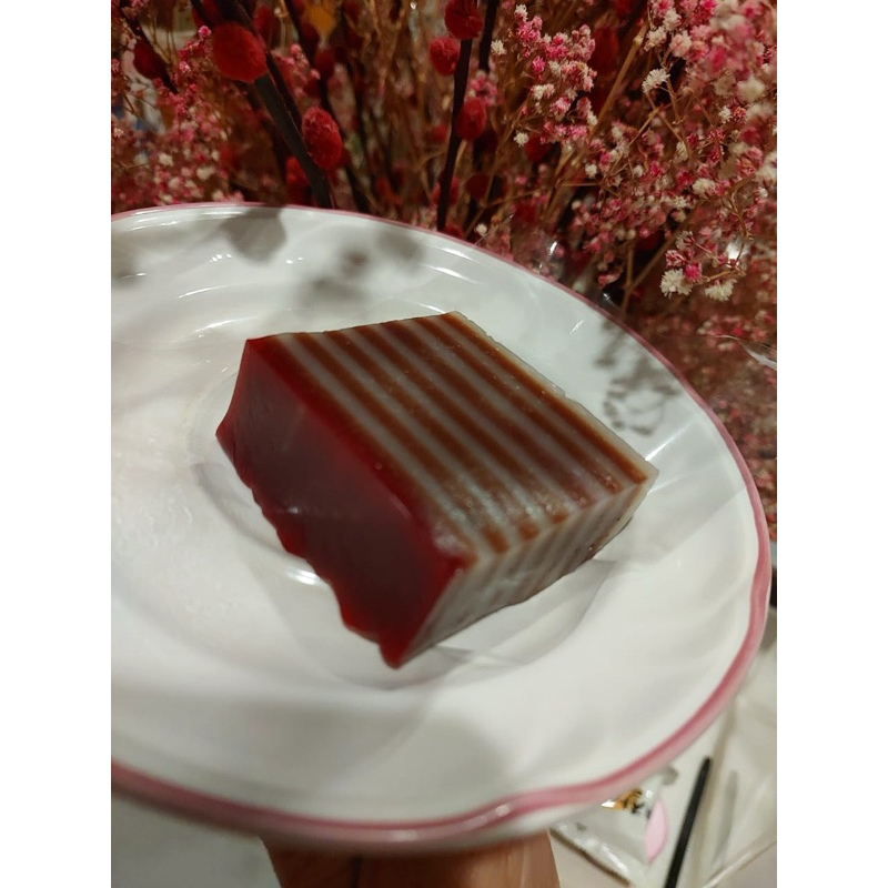 

KUE LAPIS COKLAT - 5 PCS PER PACK