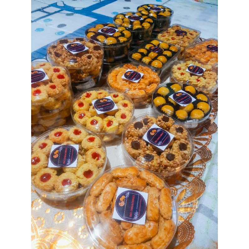 

NASTAR/ KUE KERING /KUE KACANG/PUTRI SALJU DLL.HOME MADE KEMASAN TOPLES 500gr