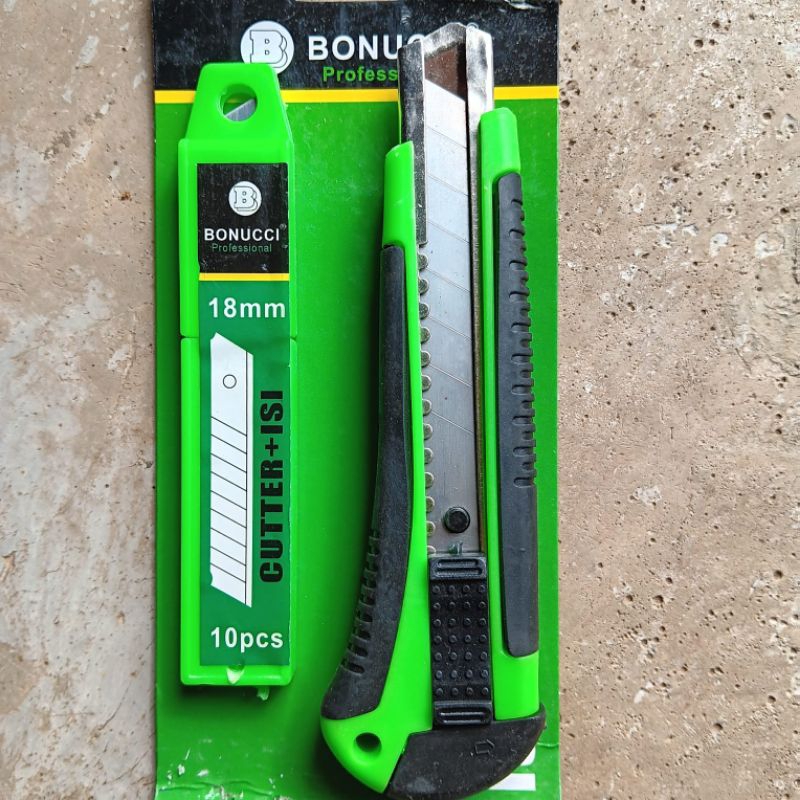 

Cutter bagus premium besar dapet isi ulang