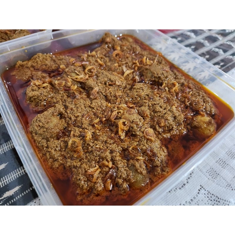 

RENDANG KAMPUANG MINANG 1KG DAN KENTANG BABY