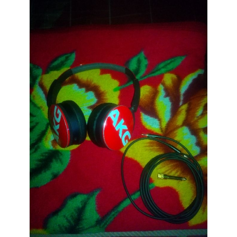 headphone AKG Y50